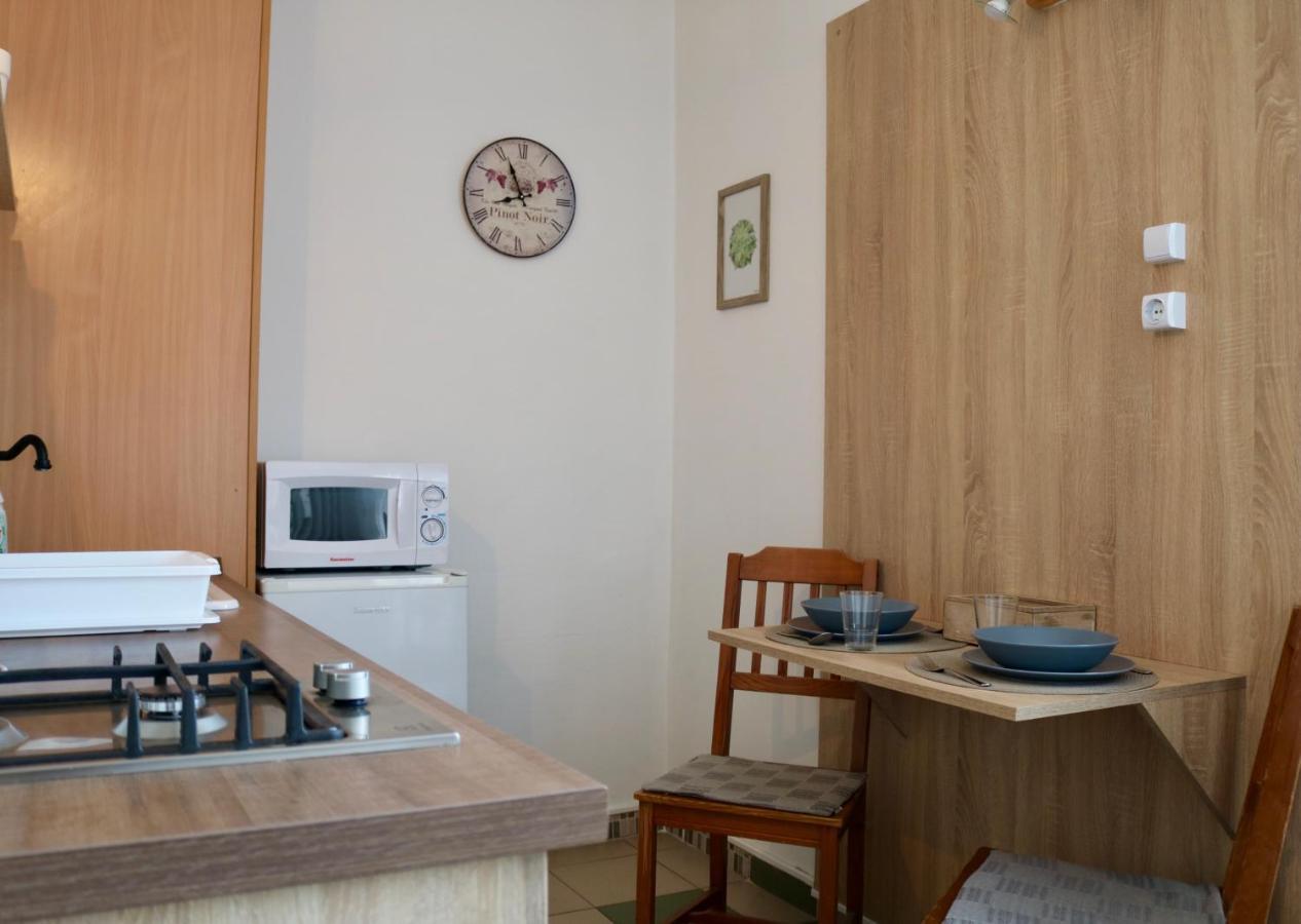 Szabadsag Apartman Печ Екстер'єр фото
